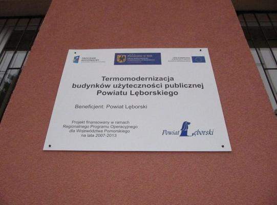 Dwa budynki PCE zmieniły kolorystykę