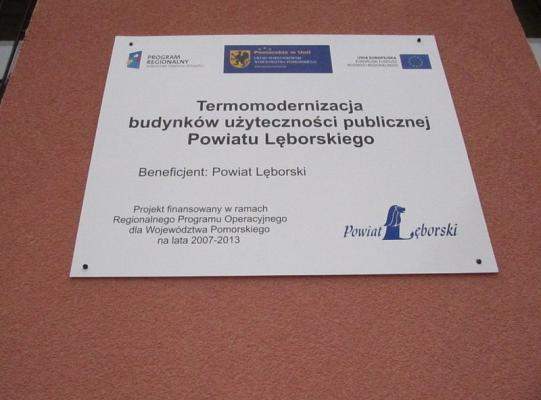 Dwa budynki PCE zmieniły kolorystykę