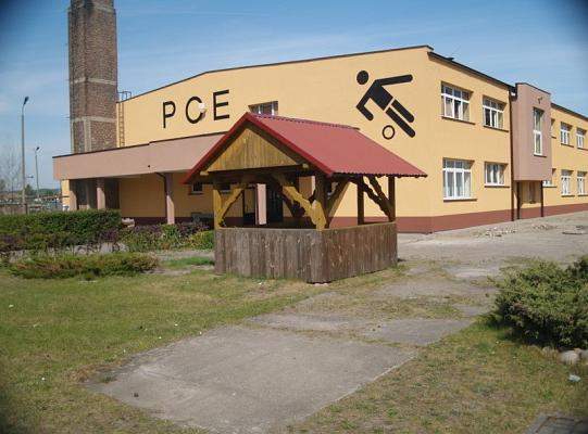 Dwa budynki PCE zmieniły kolorystykę